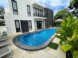 Laguna Park Villas