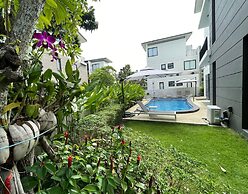 Laguna Park Villas