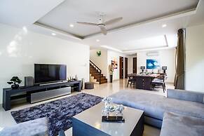 Laguna Park Villas