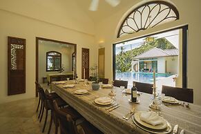Beach Front Luxury Villa Hai Leng