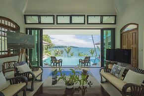 Beach Front Luxury Villa Hai Leng