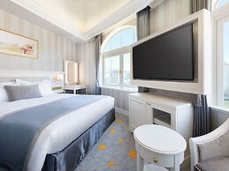 Takarazuka Hotel