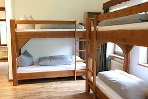 Pension Almhof Baumgarten
