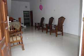 Mango House