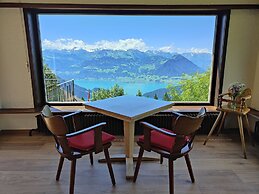 Hotel Bergsonne Rigi