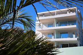 Designed Apartment with Swimming Pool