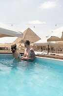Pyramids Height Hotel & Pyramids Master Scene Rooftop
