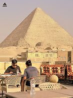 Pyramids Height Hotel & Pyramids Master Scene Rooftop