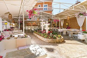Hotel Sirena Beach
