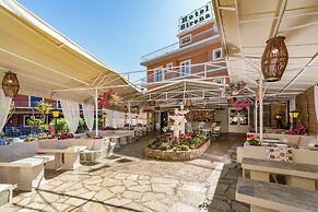 Hotel Sirena Beach