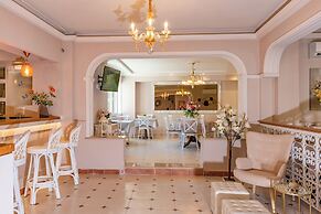 Hotel Sirena Beach