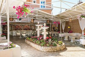 Hotel Sirena Beach