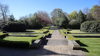 Hinsley Hall