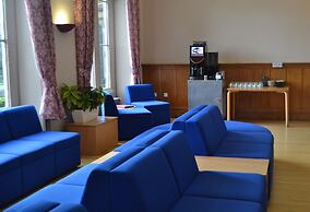 Hinsley Hall