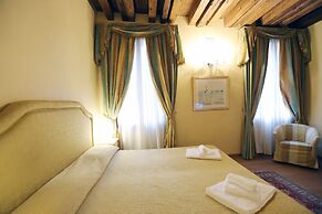 Alla Vigna - Room Only