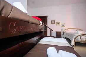 Don Carlo Rooms