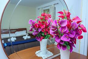 Don Carlo Rooms