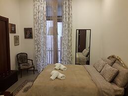 Don Carlo Rooms
