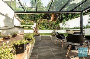 Bungalow On 53
