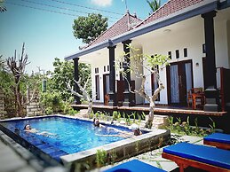 Toro Cottage