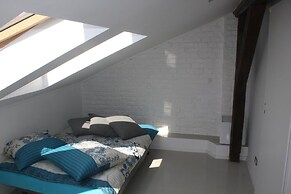 Studio Rental Central Warsaw