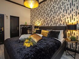Golden Prague Rooms