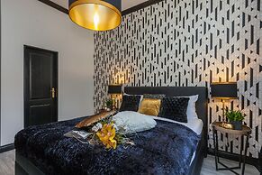 Golden Prague Rooms