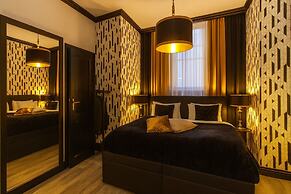 Golden Prague Rooms
