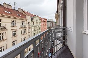 Golden Prague Rooms