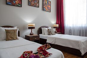 Hotel Jipek Joli