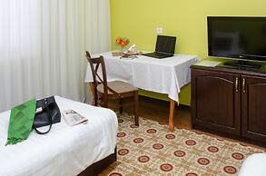 Hotel Jipek Joli