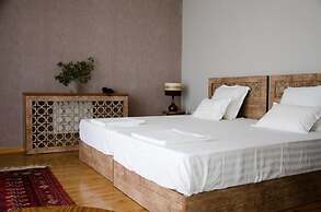 Hotel Jipek Joli
