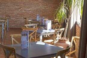 Hostal Restaurante La Sima
