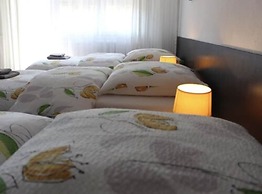 Studios near Basel Airport - RM 114