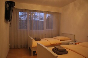 Studios near Basel Airport - RM 112