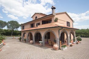 Villa Mandrioli Agriturismo
