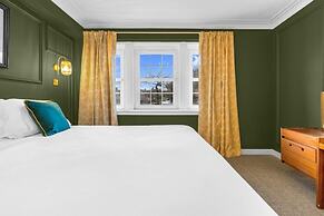 The Alyth Hotel