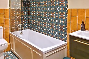 The Alyth Hotel