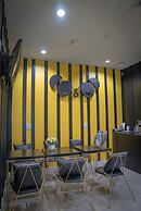 Panda Pod Hotel