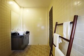 Exotic Boutique 4BR Pool Villa Toya