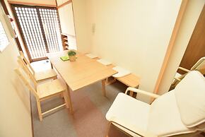 AIKAMU INN House