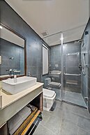 Palazzo Da Nang Beach Hotel