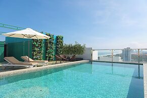Palazzo Da Nang Beach Hotel
