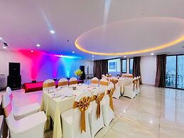 Palazzo Da Nang Beach Hotel