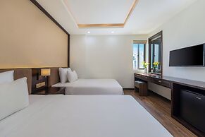 Palazzo Da Nang Beach Hotel