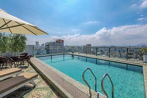 Palazzo Da Nang Beach Hotel