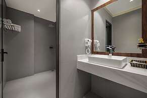 Palazzo Da Nang Beach Hotel