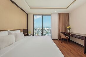 Palazzo Da Nang Beach Hotel