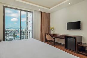 Palazzo Da Nang Beach Hotel