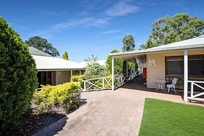 Lake Hume Resort